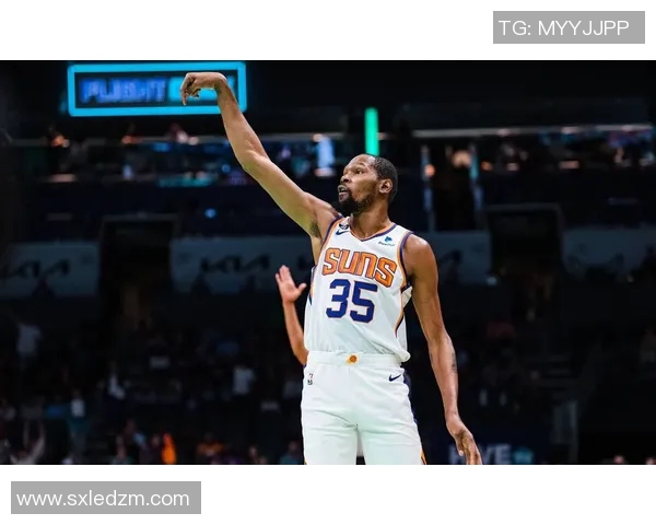 杜兰特坚定续约火箭承诺共赴未来乌度卡给予特别待遇展现信任