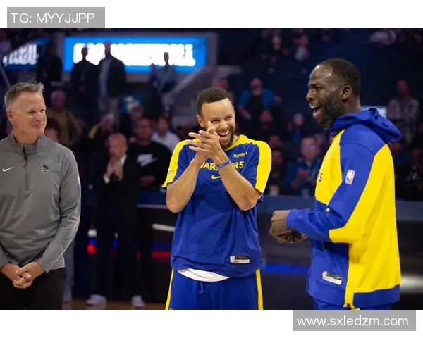 Shams：文班不知道拉伤发生在对阵勇士的哪个回合 赛后才有感觉