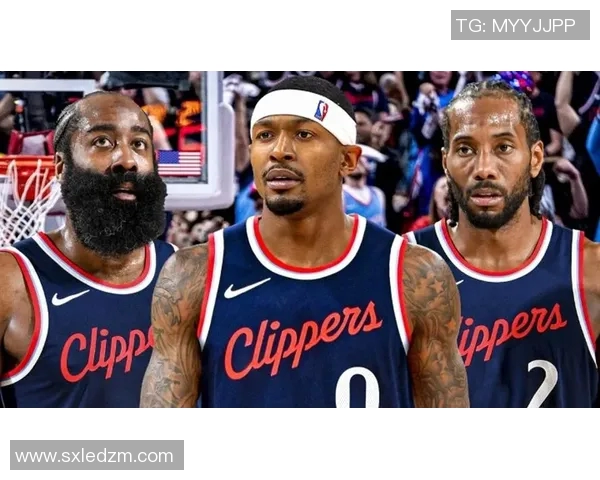 防守万人捅？名记：比尔在场时快船防守效率128.5 联盟最差