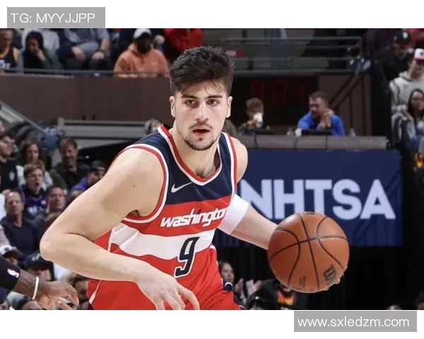 克林根：连续投进三分想保持侵略性，很感激阿夫迪亚一直喂球