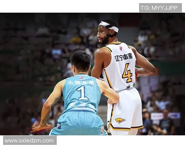 同曦三分11中1&辽宁次节6分钟4分，半场战罢辽宁34-29同曦